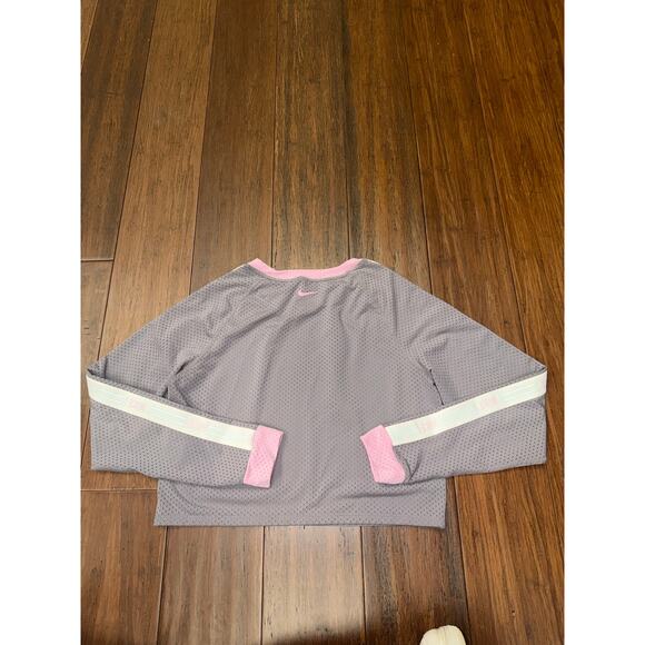 Small Nike Hyper Femme cropped long-sleeve mesh running Top - Picture 4 of 6
